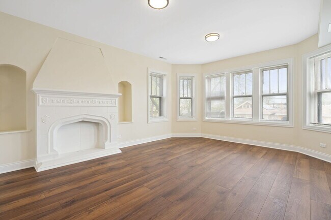 Foto del edificio - 1639 E 86th Pl