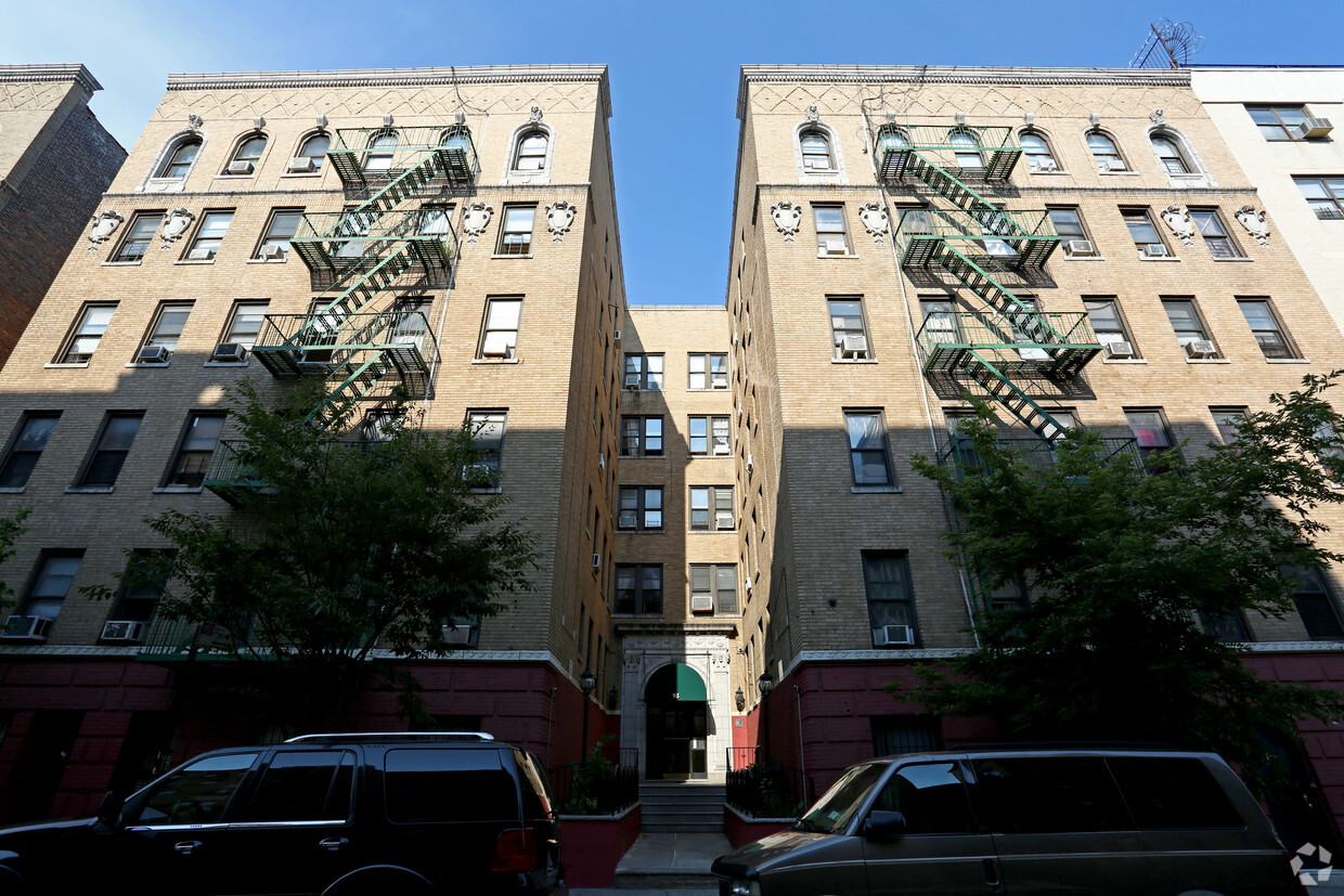 Foto del edificio - 95 Thayer St