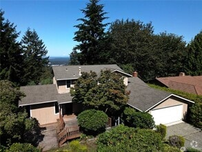 Building Photo - 14714 SE 49th St