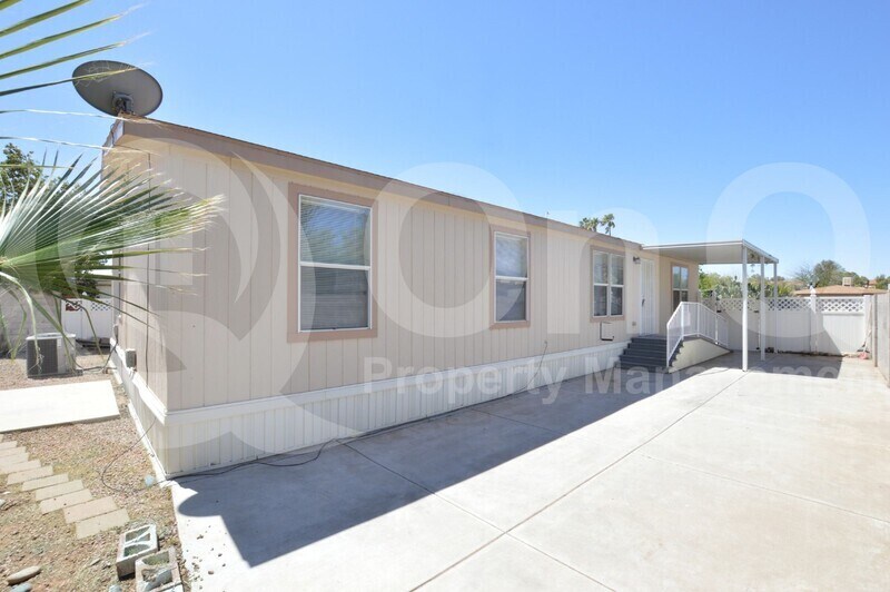 Primary Photo - 7660 E McKellips Rd