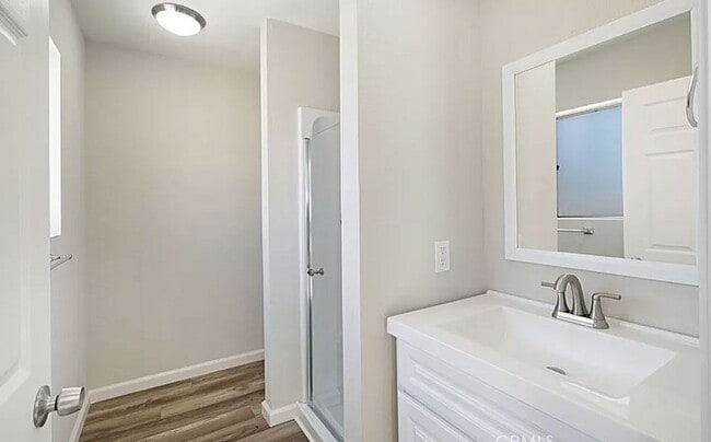 Building Photo - Charming Single-Story 3 Bed/2 Bath Residen...