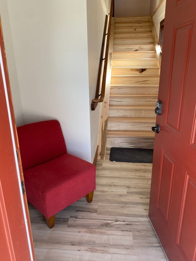 Foto del edificio - Southwest Luxury in the Heart of Cortez - Choose a Fully Furnished Studio or a Spacious Two Bedroom