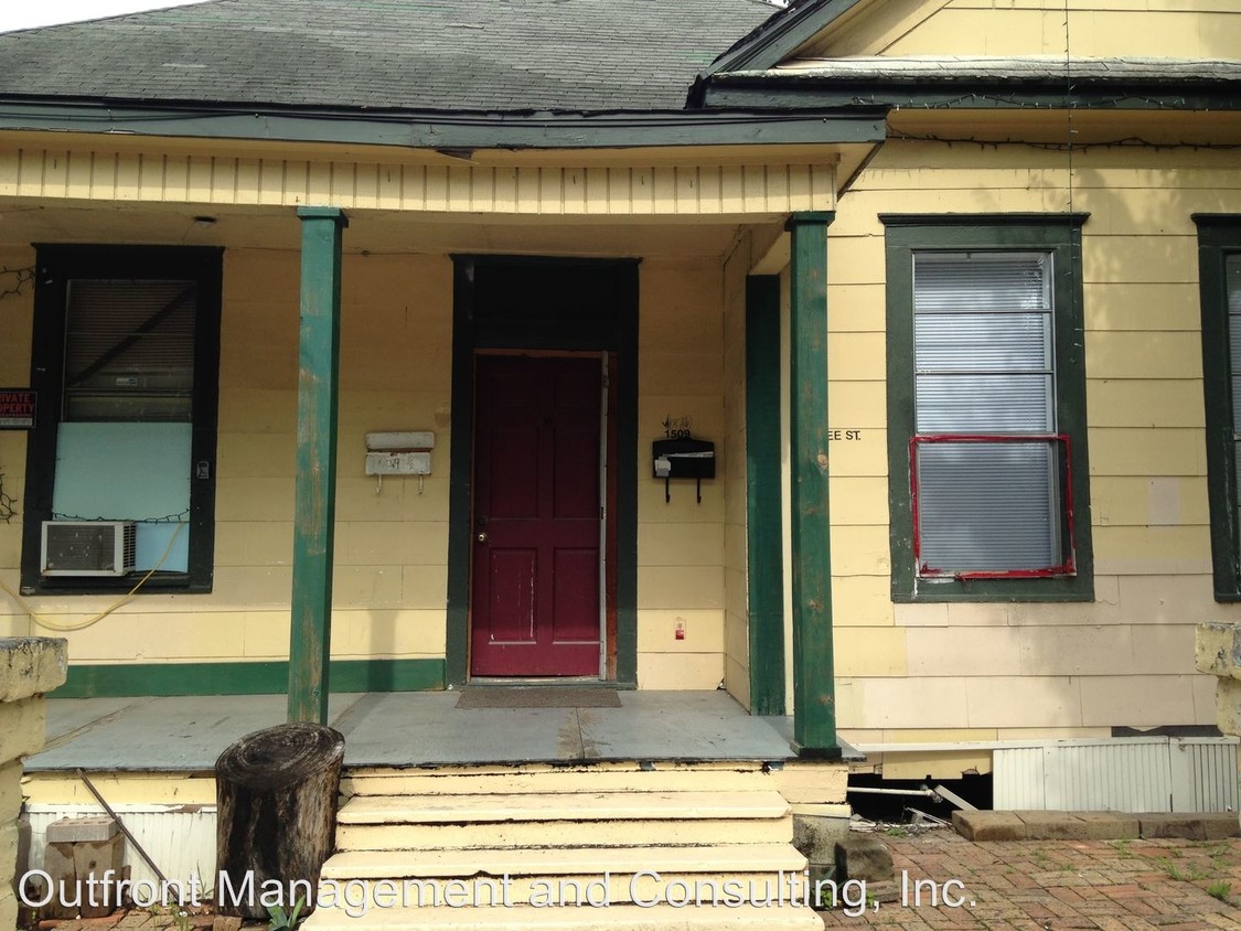 Primary Photo - 1509 McKee St
