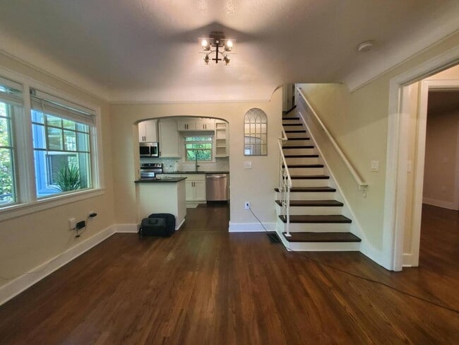 Foto del edificio - 4736 SW Beaverton Hillsdale Hwy