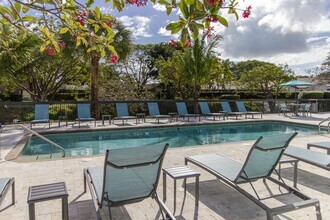 Lilac Village Crown Court Pool - Lilac Village Boca Raton Apartments