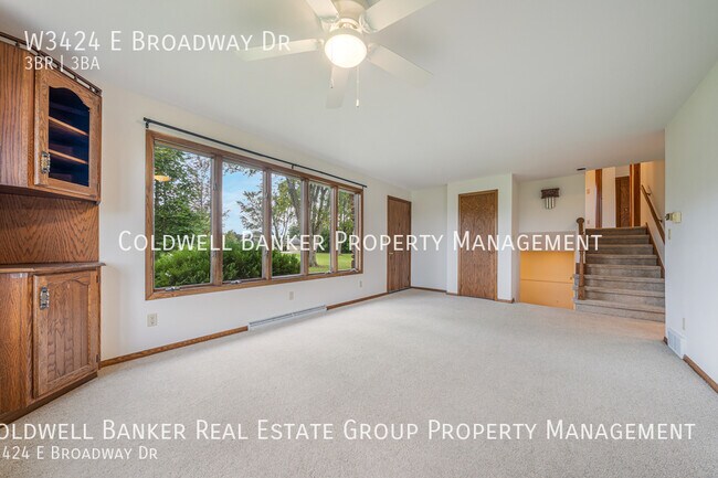 Foto del edificio - W3424 E Broadway Dr
