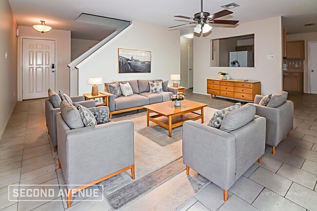 Building Photo - 7613 Timber Crest Dr