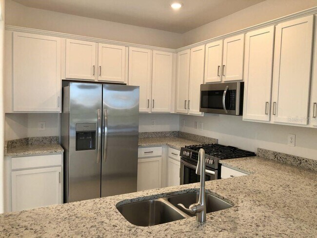 Foto del edificio - 15229 Lyla Ter