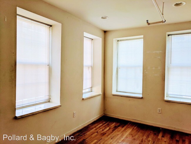 Building Photo - 517 N Harrison St