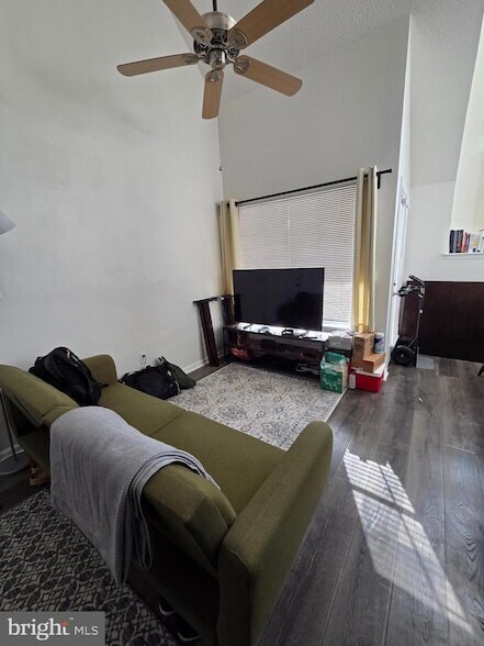 Foto del edificio - 14049 Vista Dr