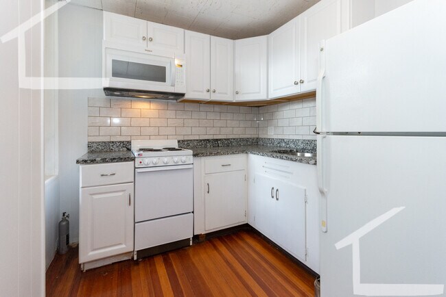 Foto del edificio - 198 Saint Paul St