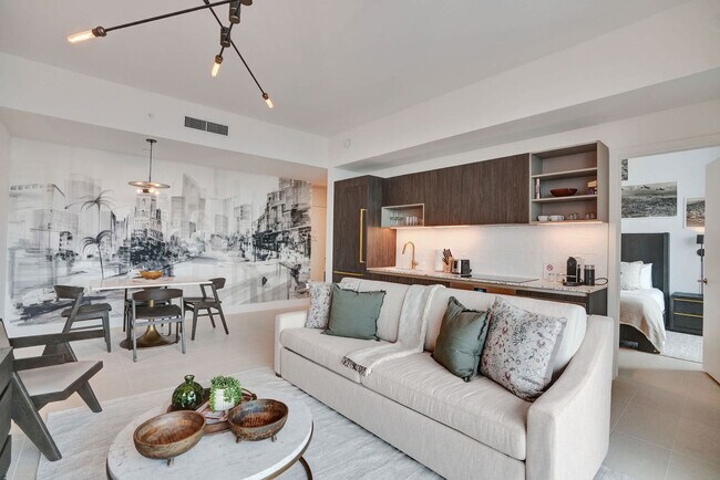 Foto del edificio - 601 NE 1st Ave