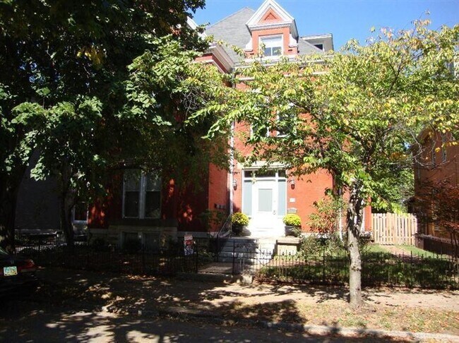Building Photo - 59 Green St