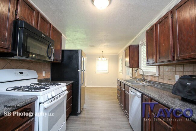 Foto del edificio - 3 bedroom 2 bath in Bossier!