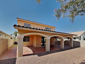 Building Photo - 6043 Halehaven Dr