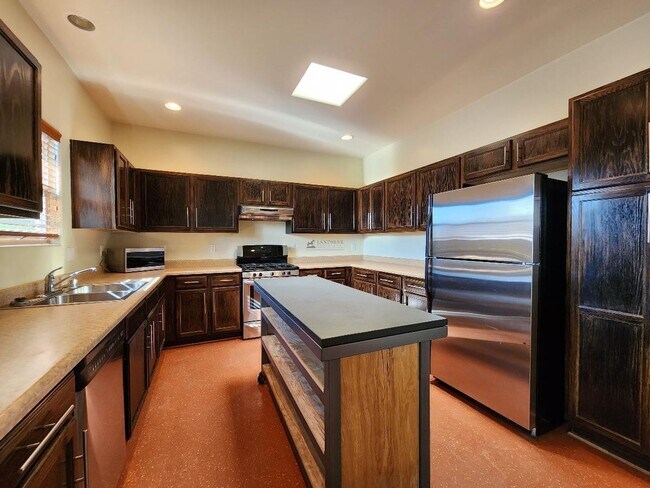 Foto del edificio - 6783 Camino Carlita