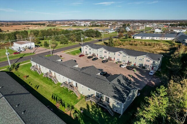 Photo du bâtiment - Garden Townhomes