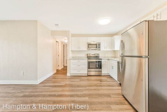 Building Photo - 5 br, 3 bath House - 4822 BALBOA DRIVE
