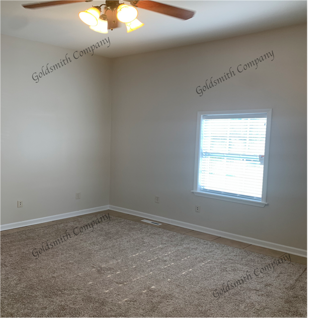 Foto del edificio - "Charming 2-Bedroom with Granite Touches in Greenville!"