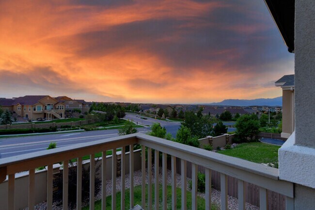 Foto del edificio - -Beautiful Ranch Home In Cordera!