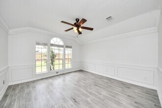 Building Photo - 22722 Birch Point Dr