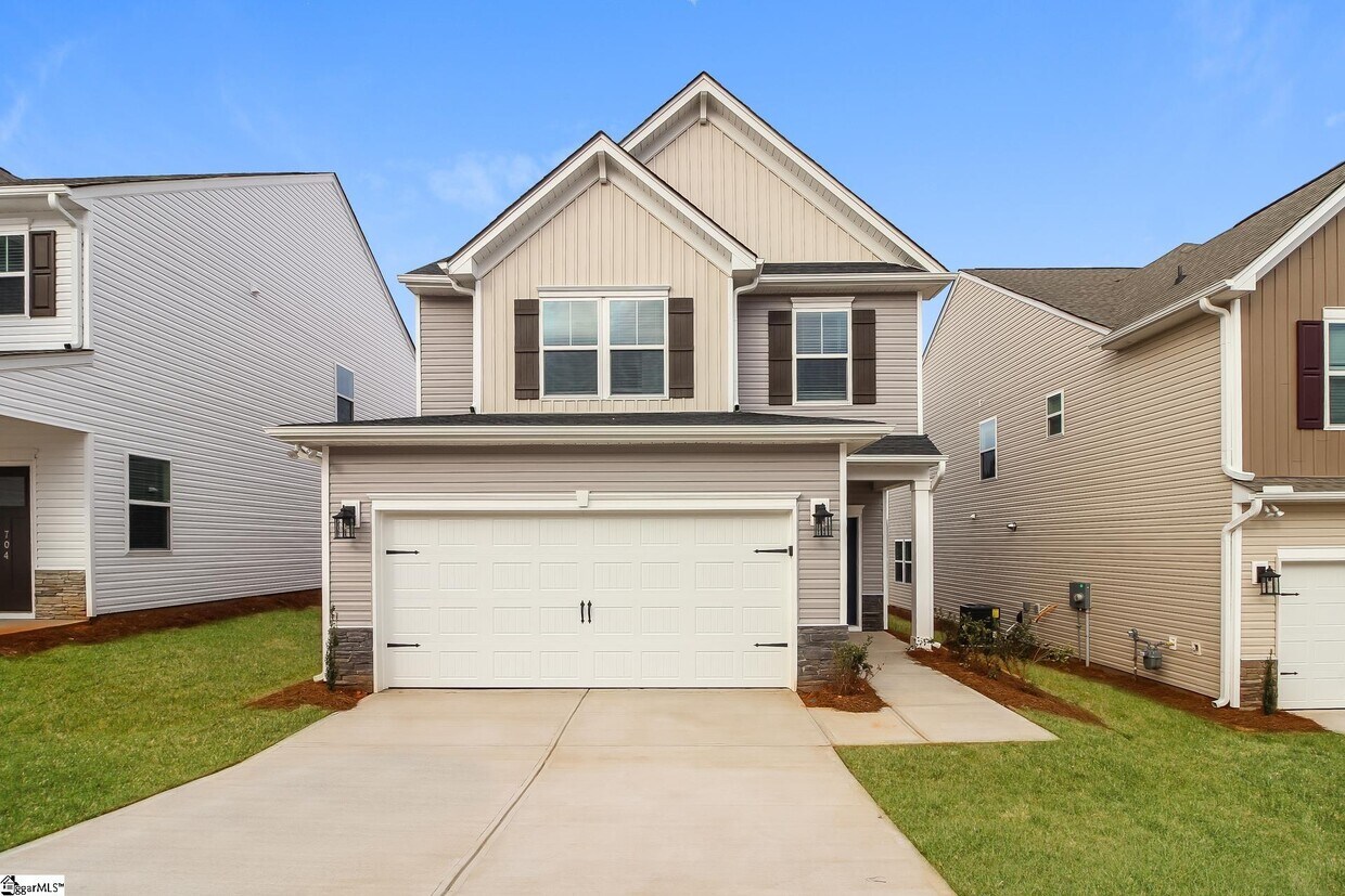 Foto principal - 702 Ridgemoor Trl