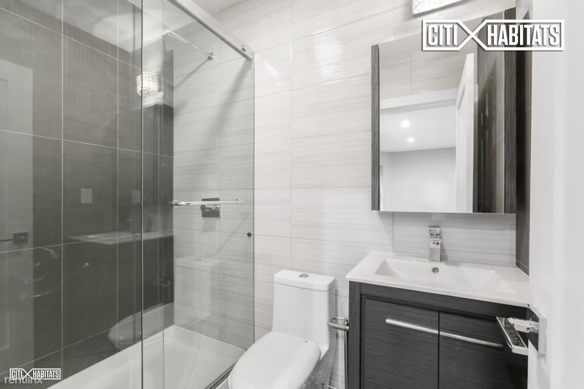Foto del edificio - 124 E 103rd St