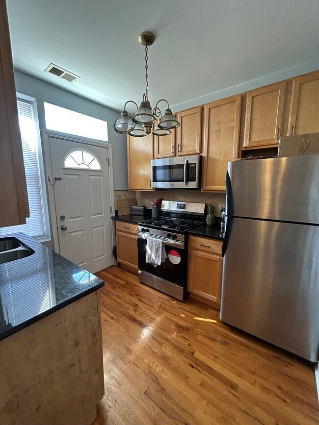 Foto del edificio - 2253 W Rosemont Ave