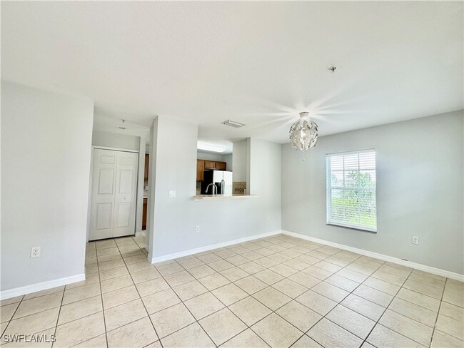 Building Photo - 9077 Gervais Cir