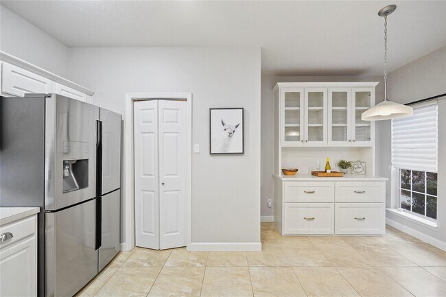 Foto del edificio - 2351 Summit Way Ct