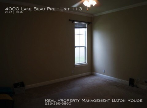 Building Photo - Lake Beau Pre Townhouse Near LSU