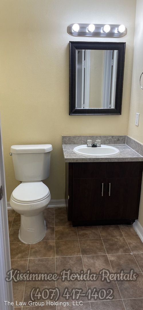 Building Photo - 1 br, 1.5 bath House - 405 Fountainhead Ci...