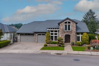 Building Photo - 4640 SE Honors Dr