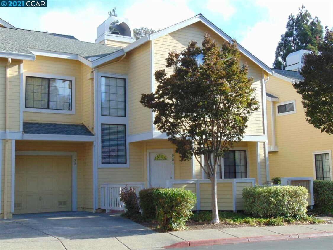 904 Devonwood, Hercules, CA 94547 Townhouse for Rent in Hercules, CA