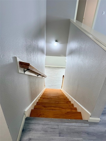 Building Photo - 3851 Bridgebluff Ln