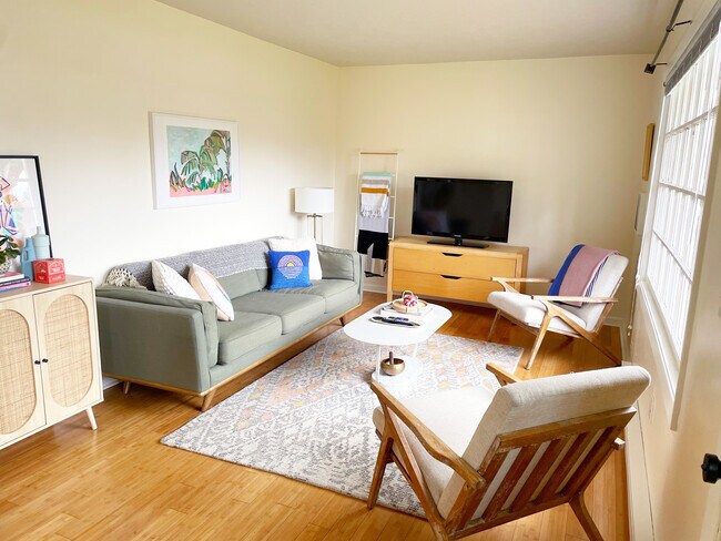 Photo - 6435 NE Emerson St House