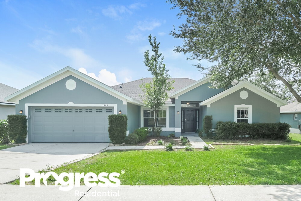 1904 Southern Oak Loop, Minneola, FL 34715 House Rental in Minneola