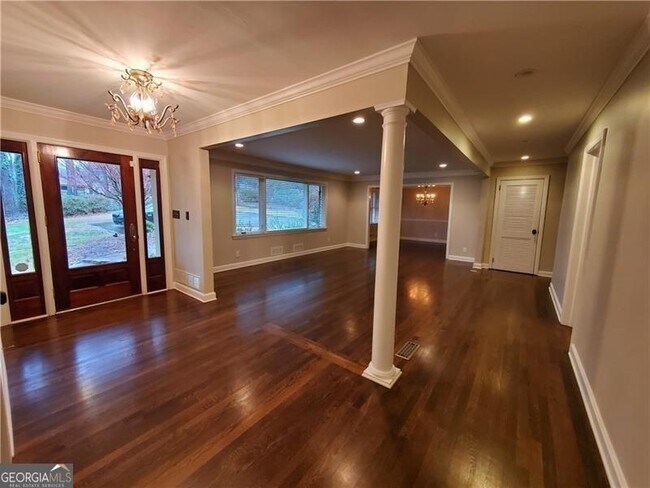Foto del edificio - 4615 Mystic Dr NE