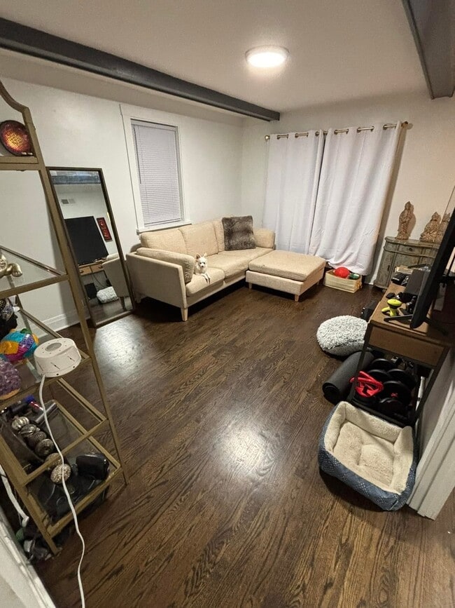 Building Photo - 3713 N Cicero Ave