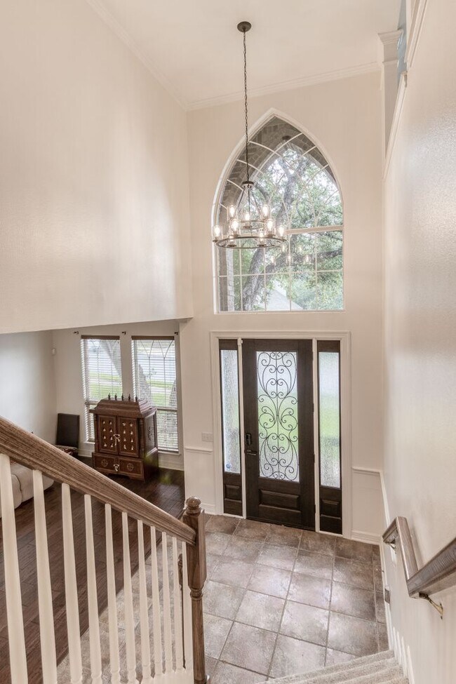 Foto del edificio - Beautiful Walker Ranch 2 Story Home. This location is fabulous, located off Bitters and Blanco