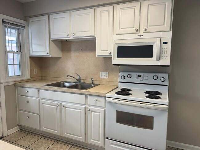 Foto del edificio - 1513 W 7th Ave