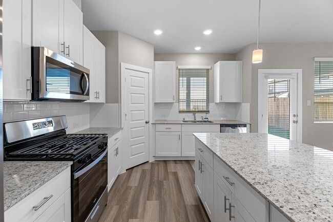 Building Photo - 1514 Blue Acer Dr