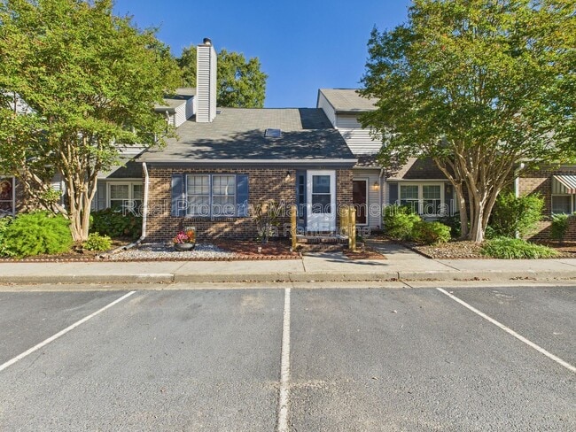 Photo - 121 Tidal Dr Townhome