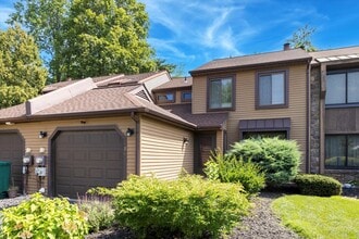 Building Photo - 128 Granite Hill Ct