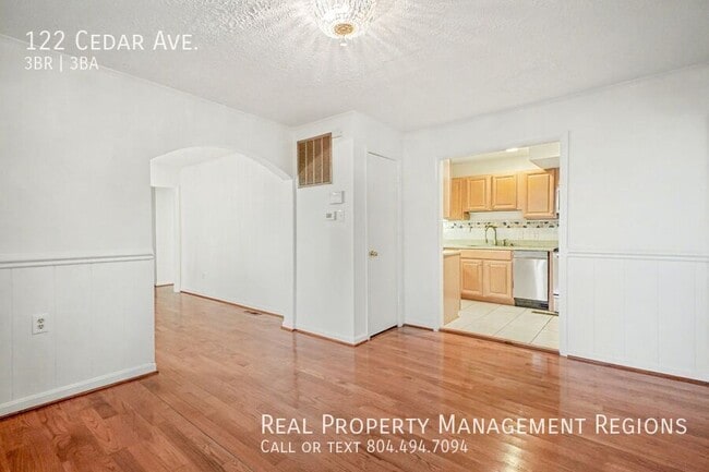 Foto del edificio - 122 Cedar Ave