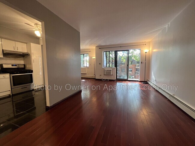 Foto del edificio - 7149 162nd St