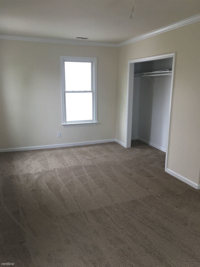 Foto del edificio - 4 br, 2 bath House - 2102 Marshall Ave