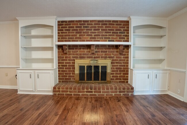 Foto del edificio - 4716 Heritage Dr