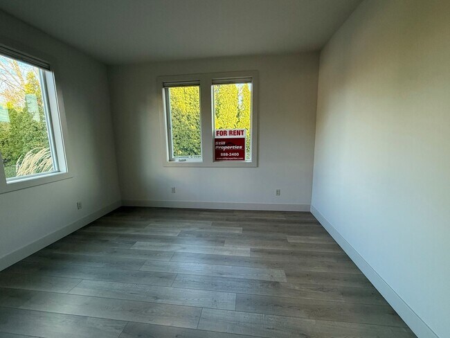 Foto del edificio - Now renting Brand-new 4 bedroom, 3 bathroom House