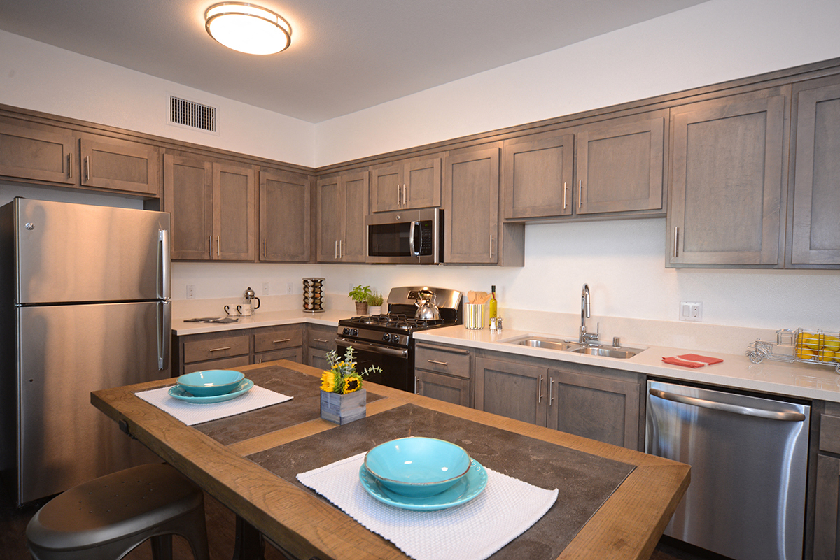 Yolo Apartments kitchen with appliances - Yolo Apartment Homes